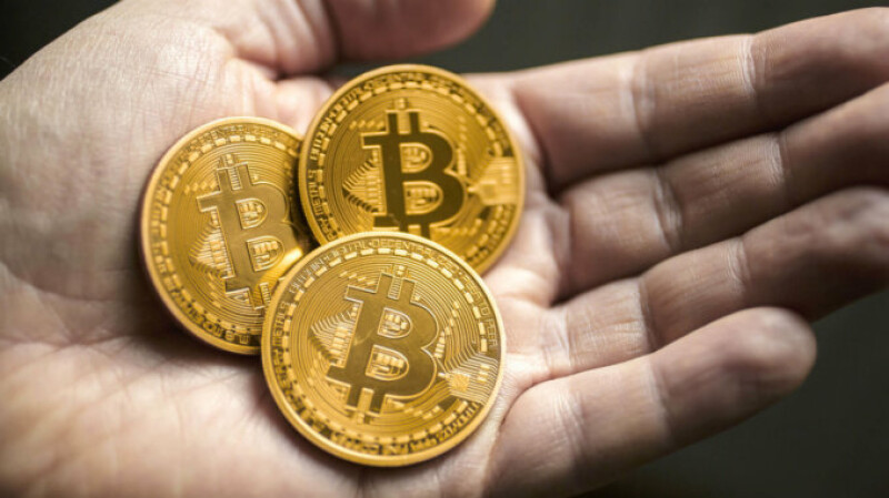 14 Answers To The Question: How to get your first Bitcoin?
